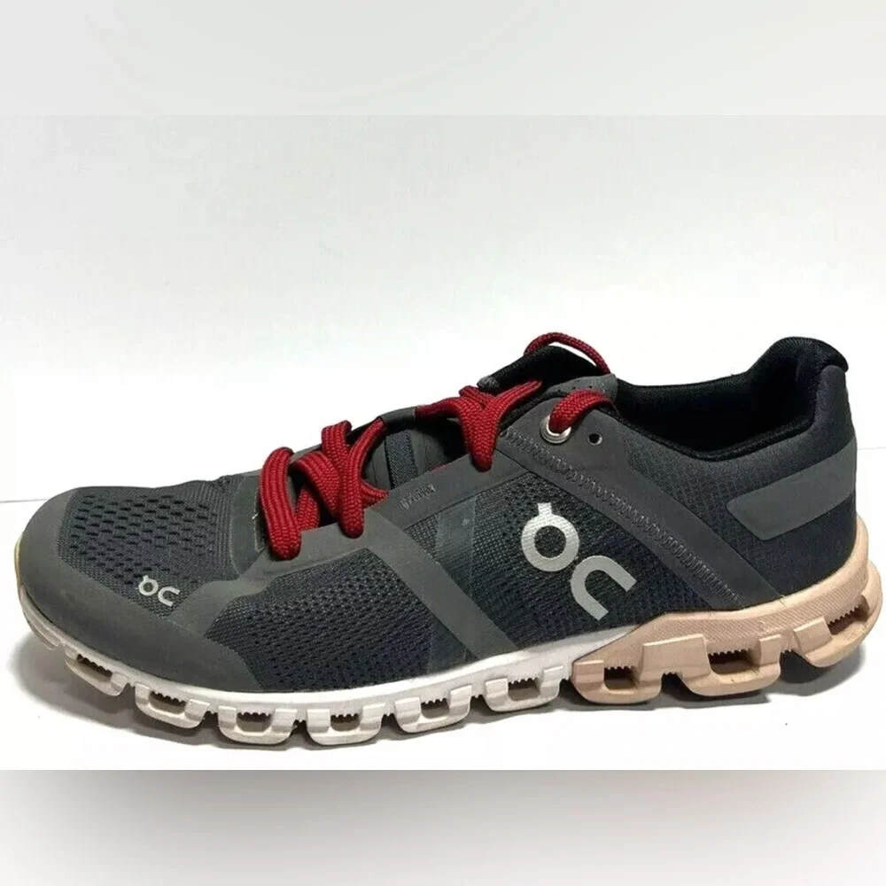 On Women's Cloudflow, Gray Running Shoes, Size 8M